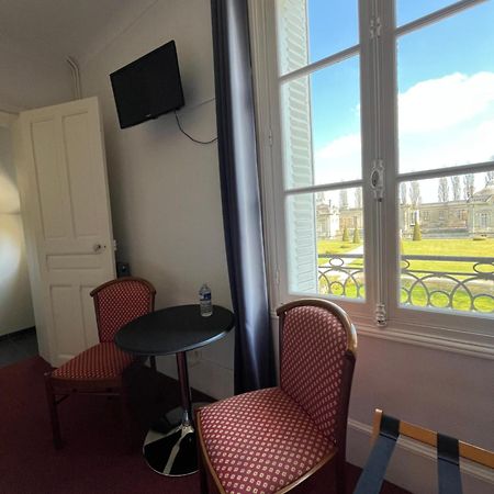 Hostellerie Le Griffon Blérancourt 外观 照片